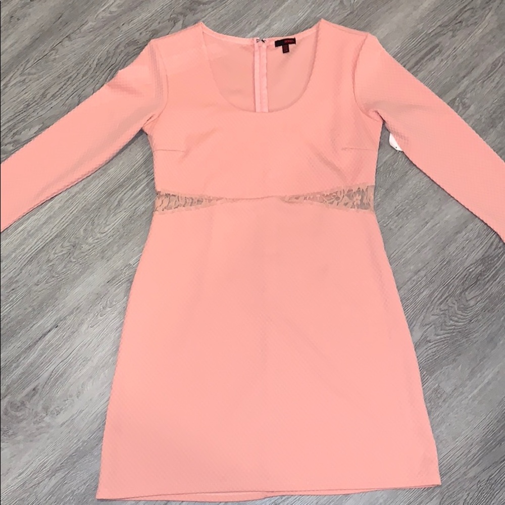 Lace side pink dress